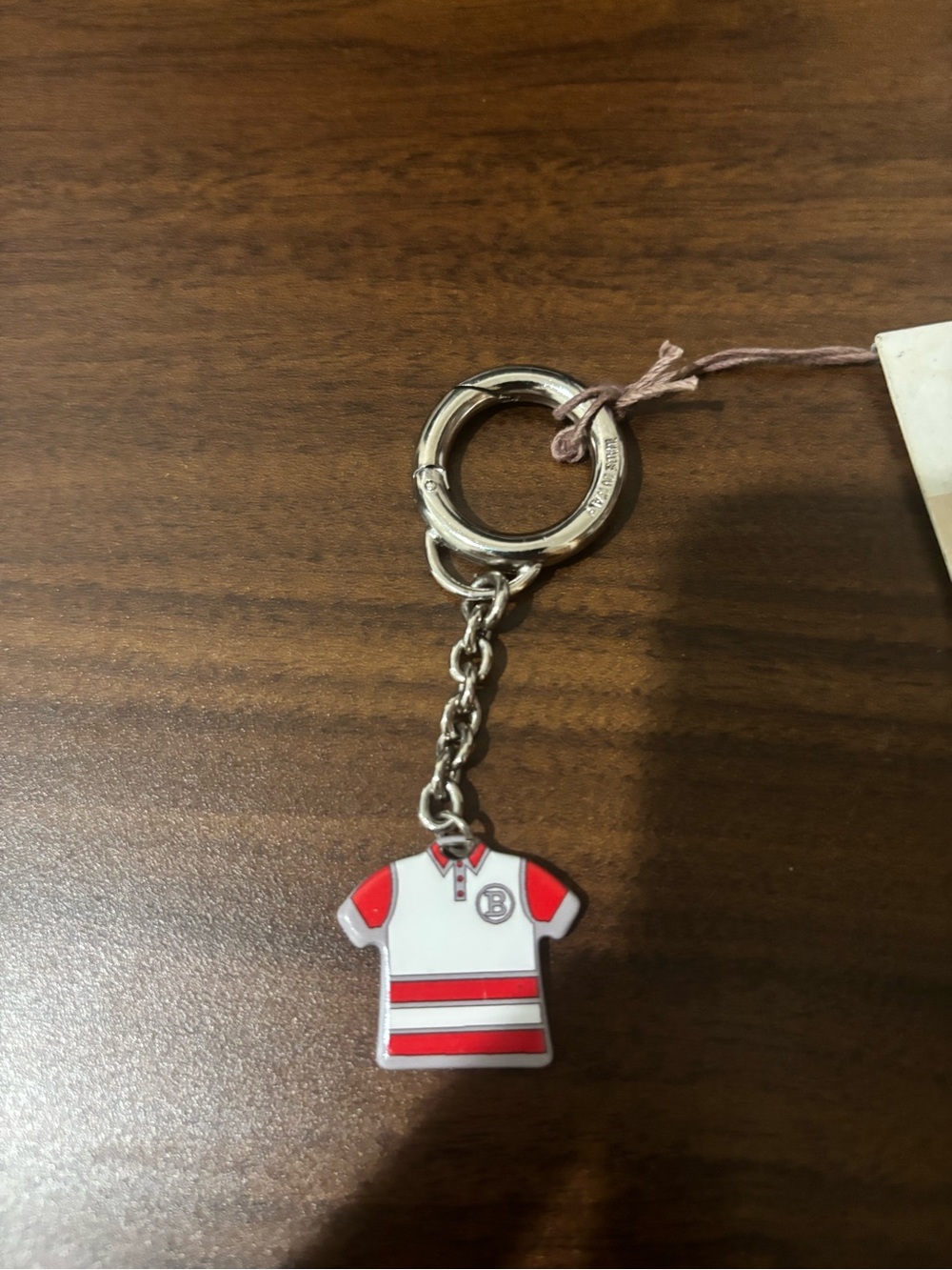 Bally White & Red Shirt Keyring Keychain Palladium metal